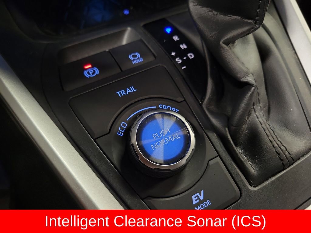 Used 2020 Toyota RAV4 XSE image 16