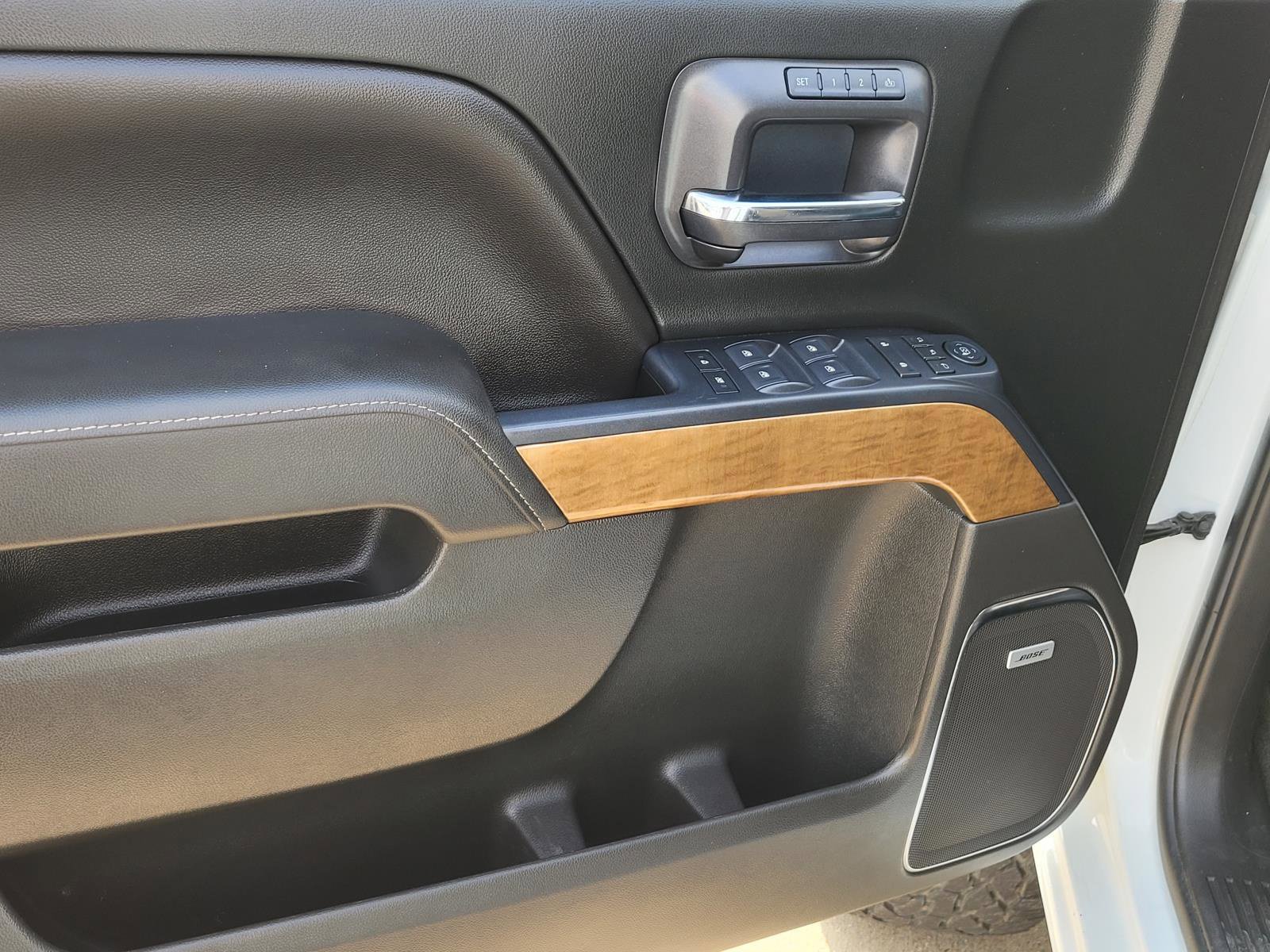 Used 2018 Chevrolet Silverado 1500 LTZ w/ Texas Edition AWD/4WD image 21