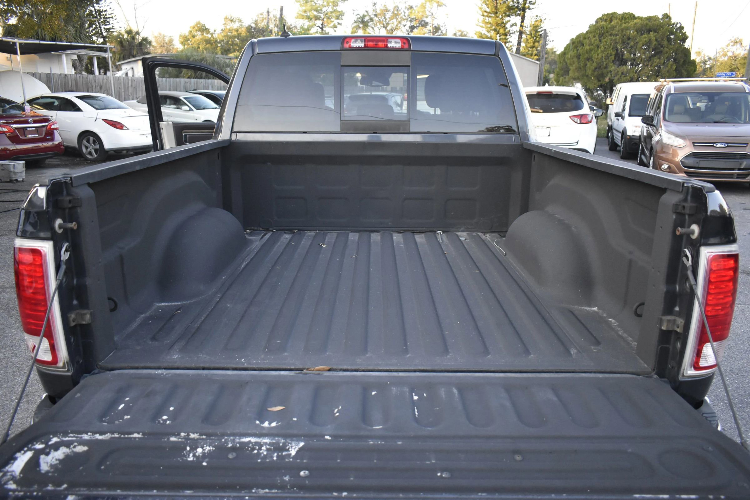 Used 2015 RAM 1500 Laramie Longhorn w/ Convenience Group image 8