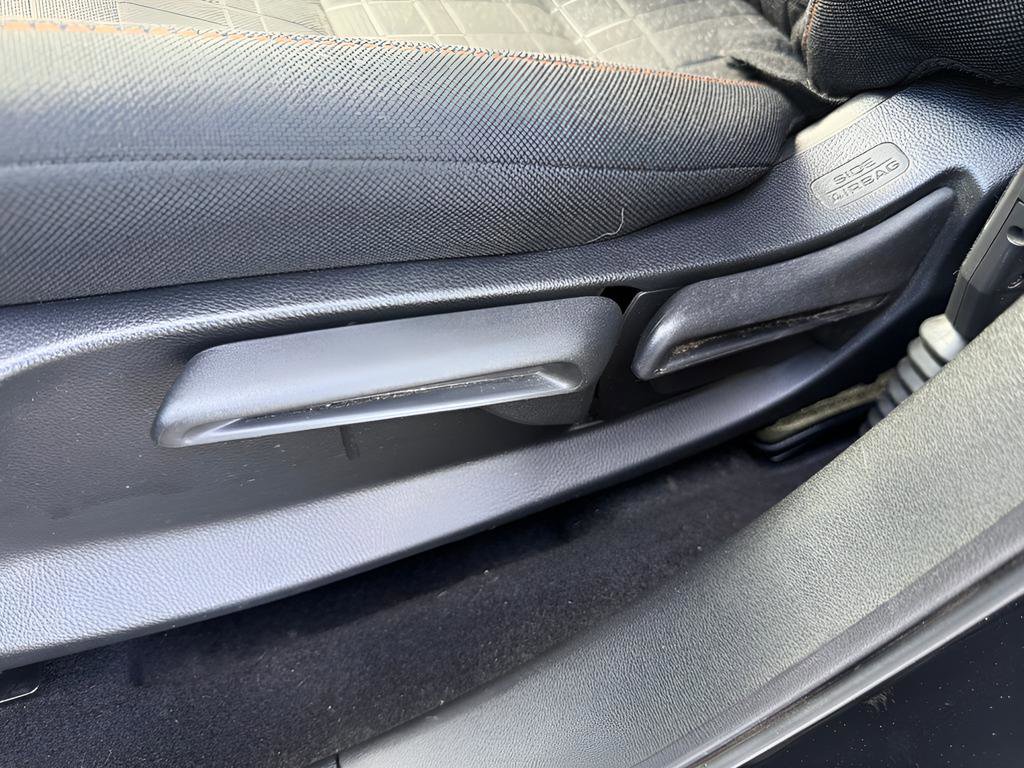 Certified 2025 Honda HR-V Sport image 26