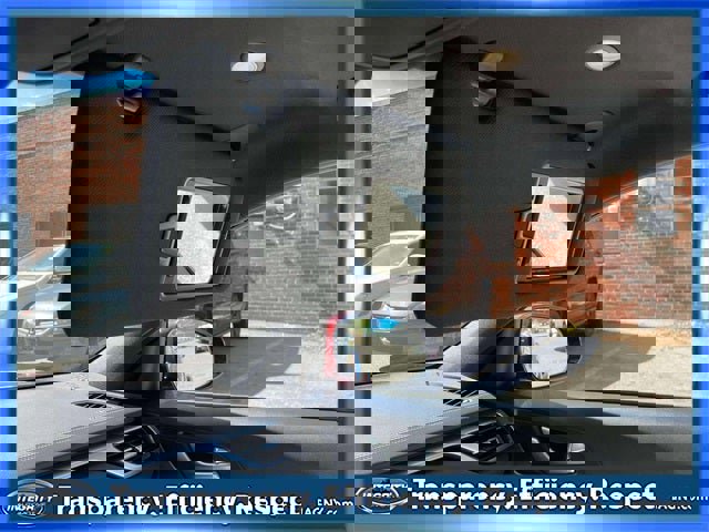 Used 2025 Genesis G70 2.5T w/ Sport Prestige Package image 34