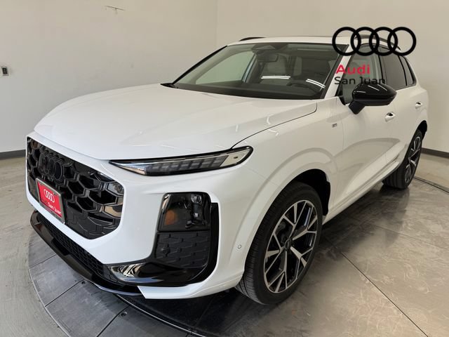 New 2026 Audi Q3 quattro 2.0T AWD/4WD image 3