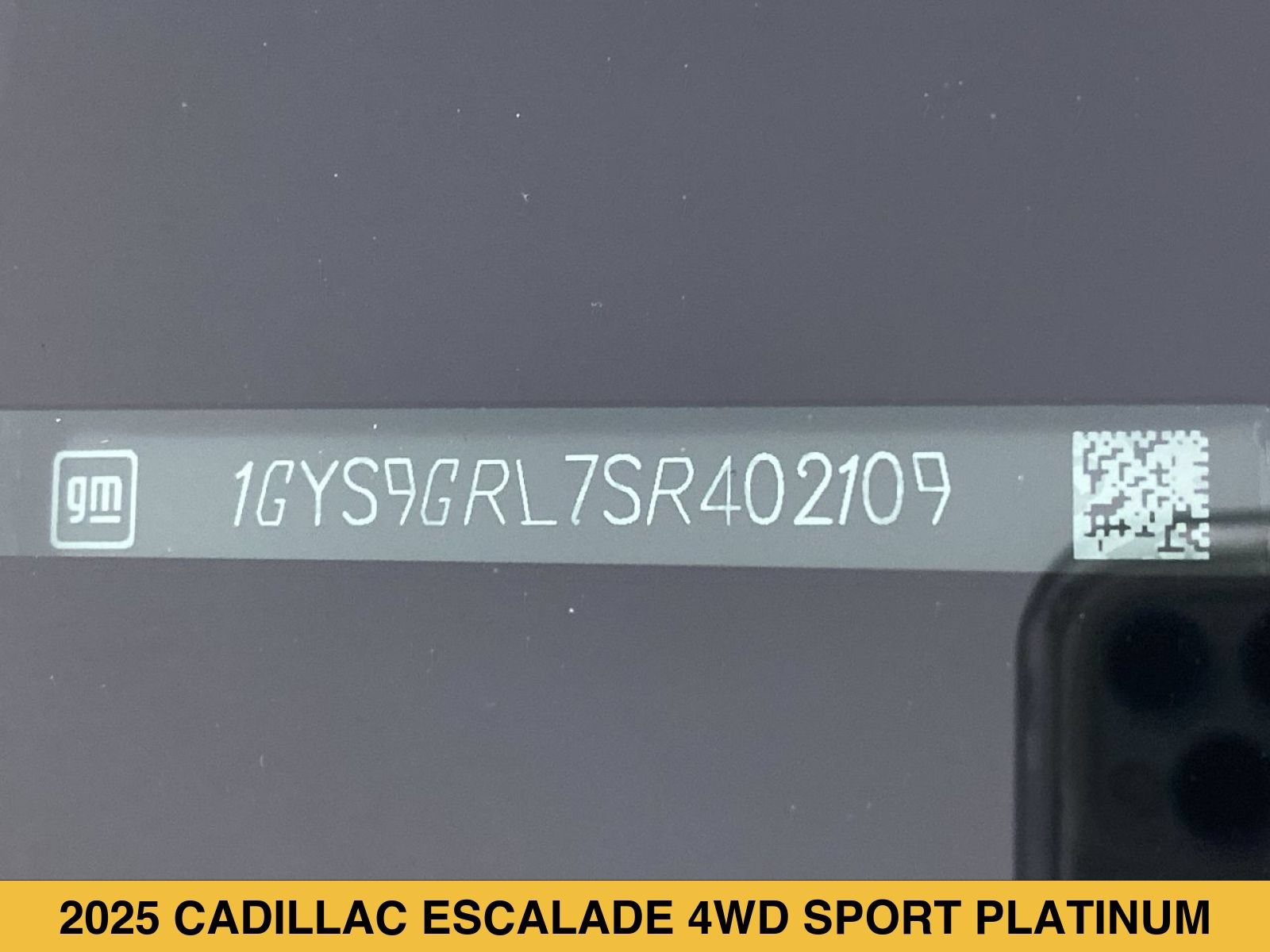 Certified 2025 Cadillac Escalade Sport Platinum w/ LPO, Floor Liner Package AWD/4WD image 17