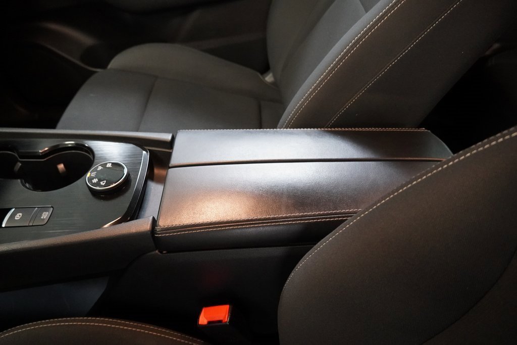 Used 2023 Nissan Rogue S image 21