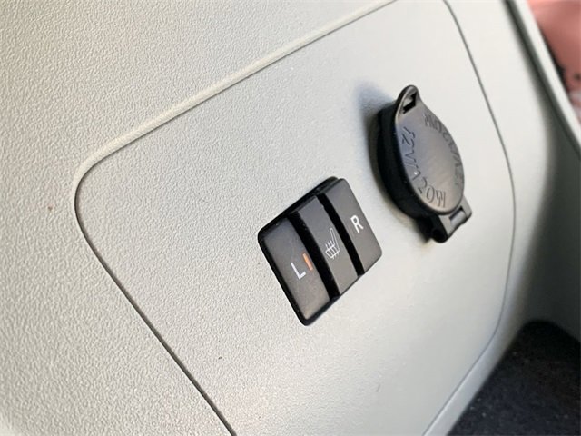 Used 2014 Toyota Prius Four image 28