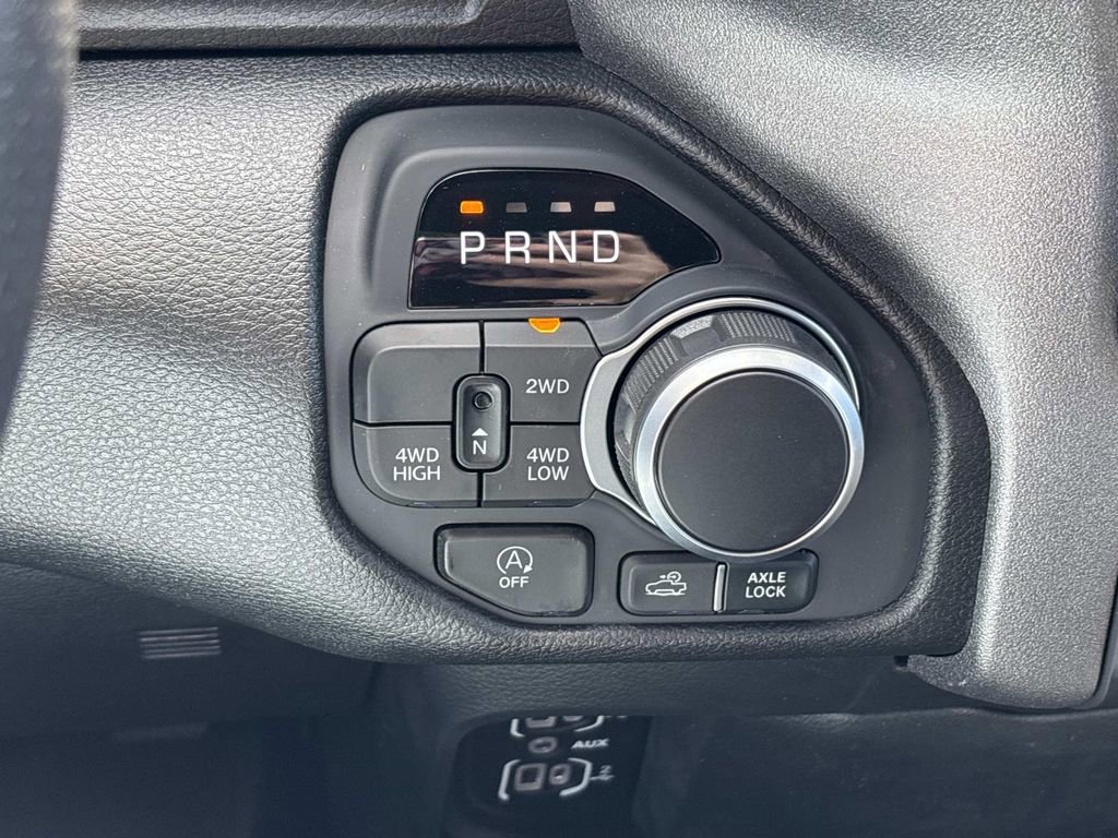 New 2026 RAM 1500 Classic Warlock image 18