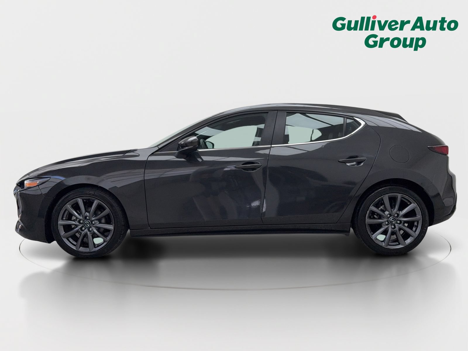 Used 2021 MAZDA MAZDA3 s FWD image 3
