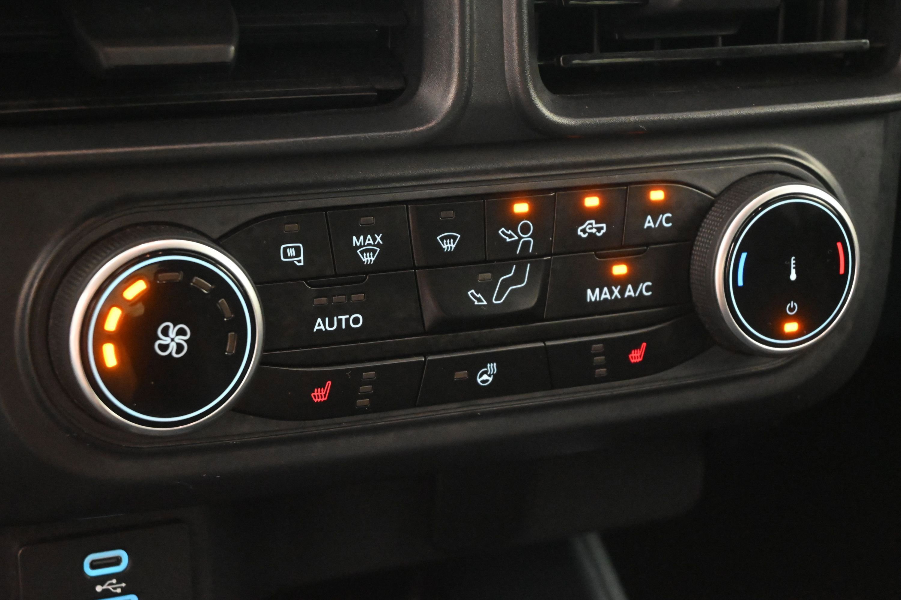 Used 2024 Ford Maverick Tremor w/ Tremor Off-Road Package AWD/4WD image 25