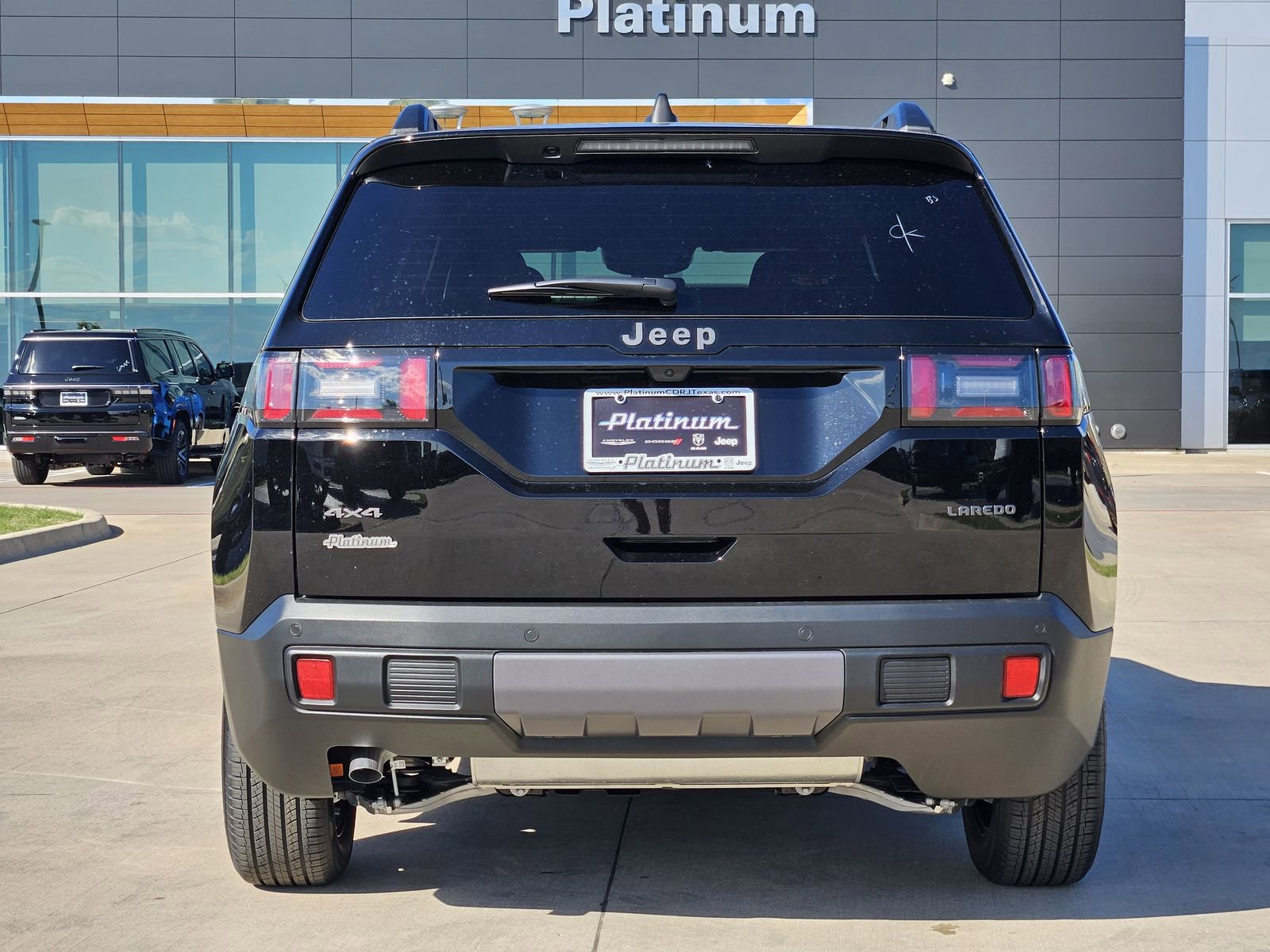 New 2026 Jeep Cherokee Laredo image 8