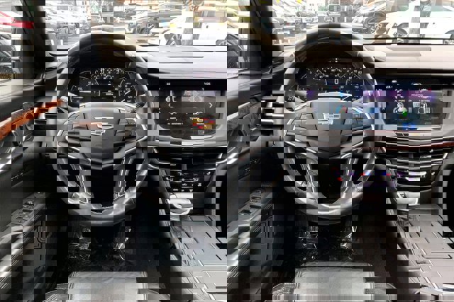 Used 2018 Cadillac CT6 3.6 AWD image 4