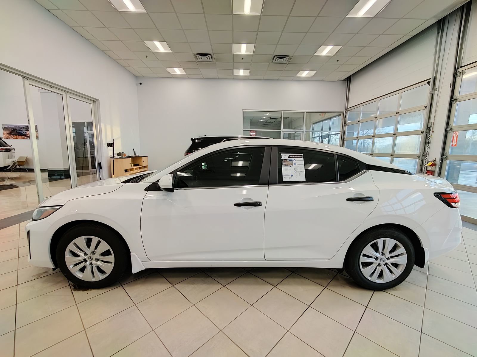 Used 2024 Nissan Sentra S image 33