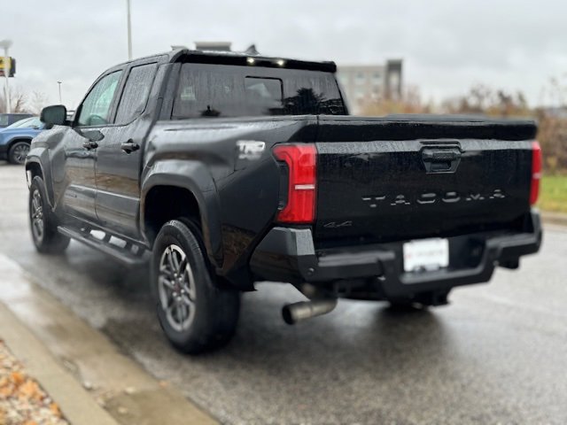 Used 2024 Toyota Tacoma TRD Sport image 38