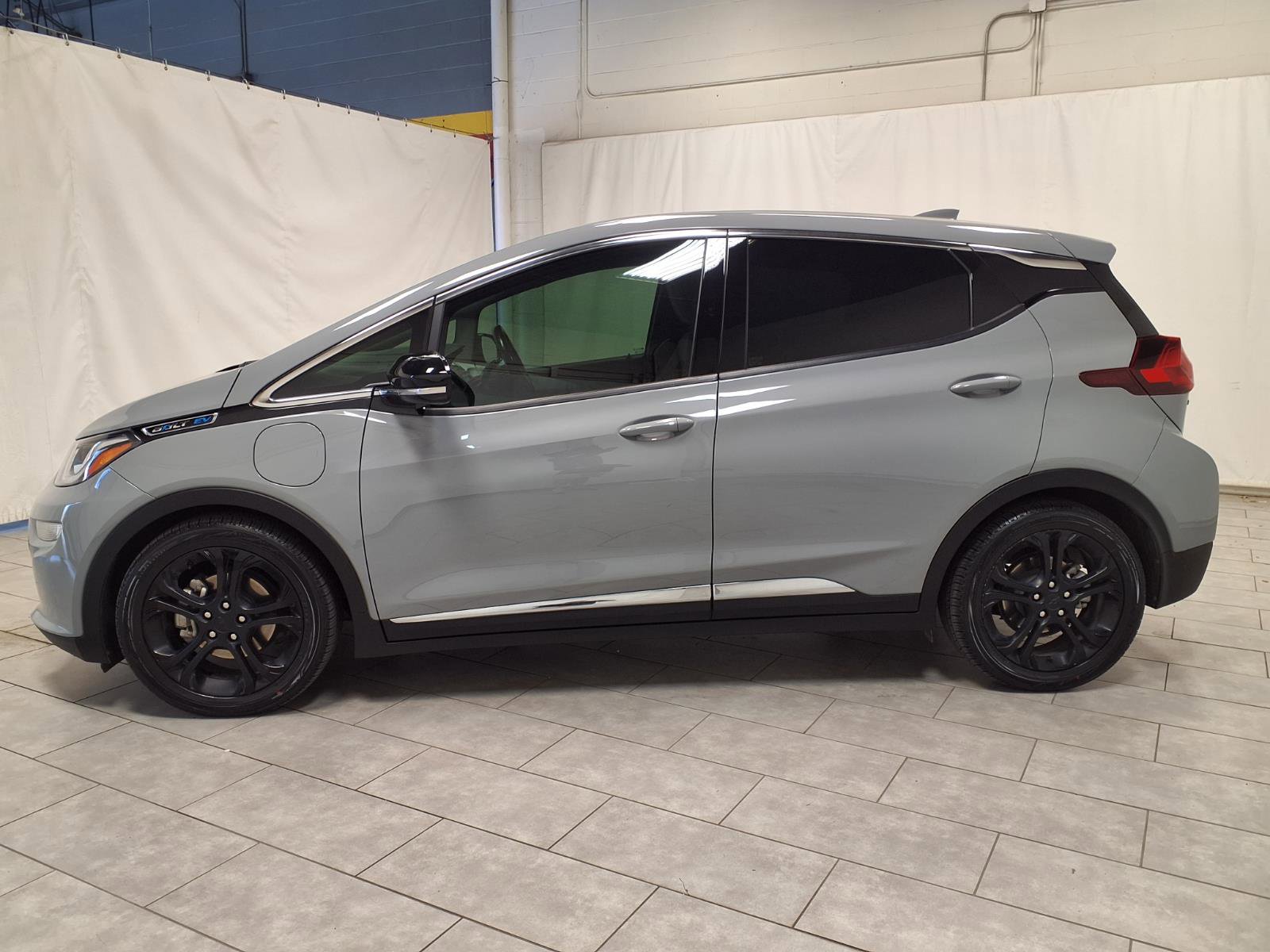 Used 2021 Chevrolet Bolt LT image 6