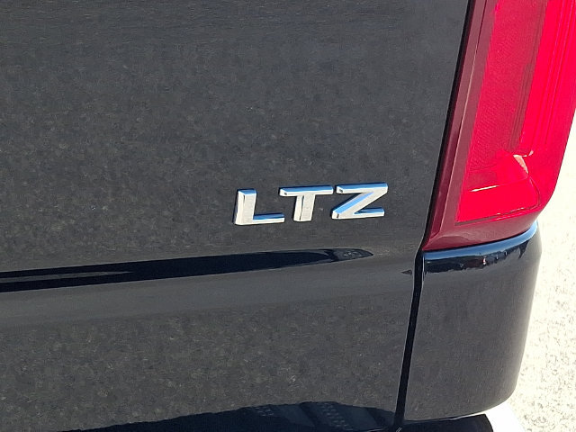 Certified 2024 Chevrolet Silverado 1500 LTZ w/ Technology Package AWD/4WD image 31