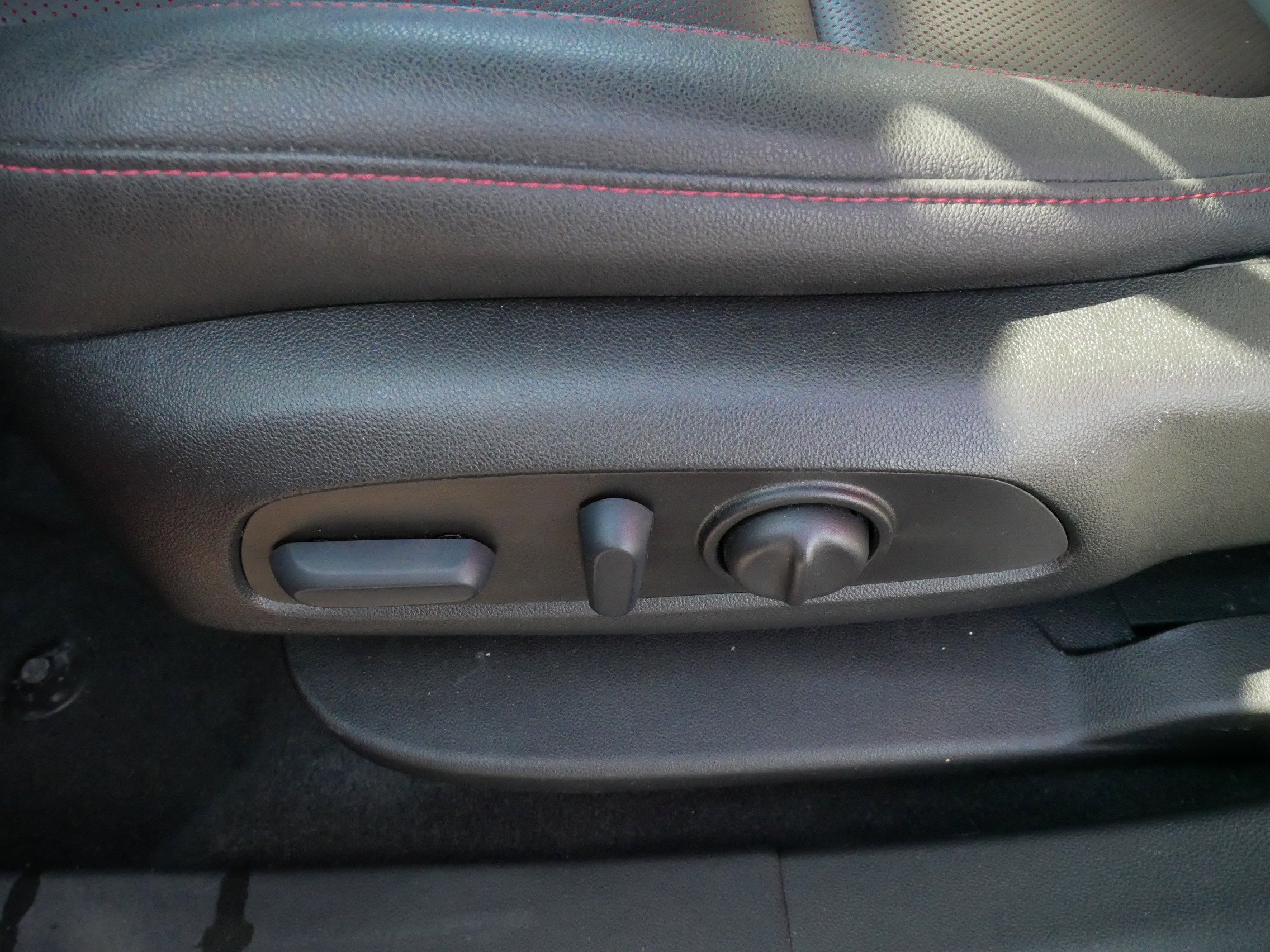 Used 2022 Chevrolet Blazer RS w/ Enhanced Convenience Package image 20