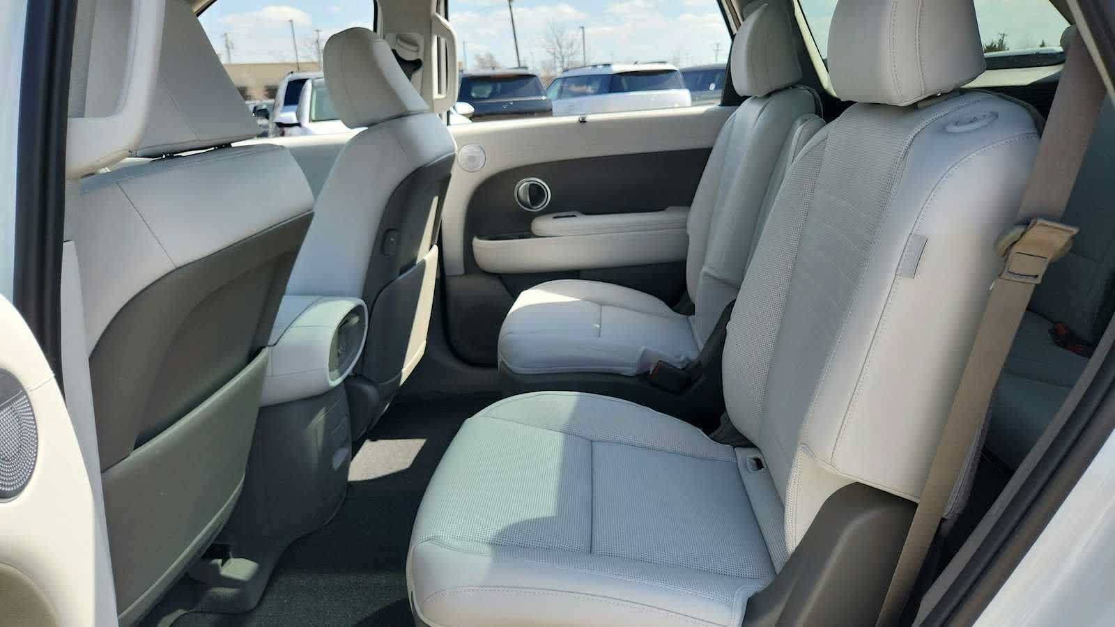 New 2026 Hyundai Palisade Limited FWD image 26