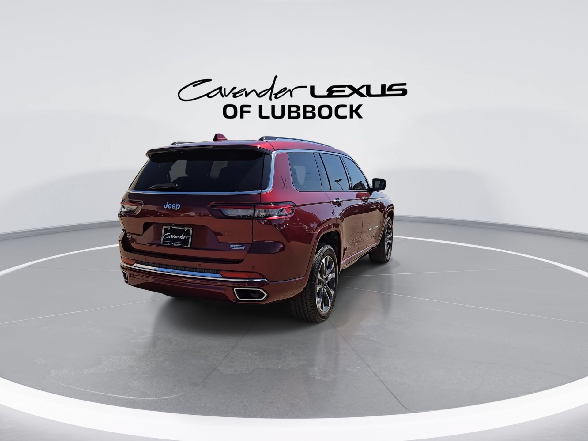 Used 2022 Jeep Grand Cherokee L Overland RWD image 8