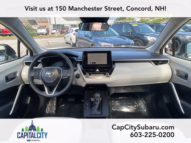 Used 2026 Toyota Corolla Cross LE w/ Moonroof Package AWD/4WD image 18