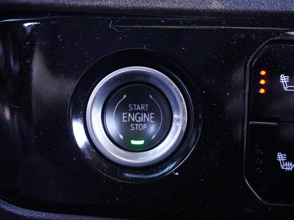 Used 2022 Chevrolet Silverado 1500 LT image 42