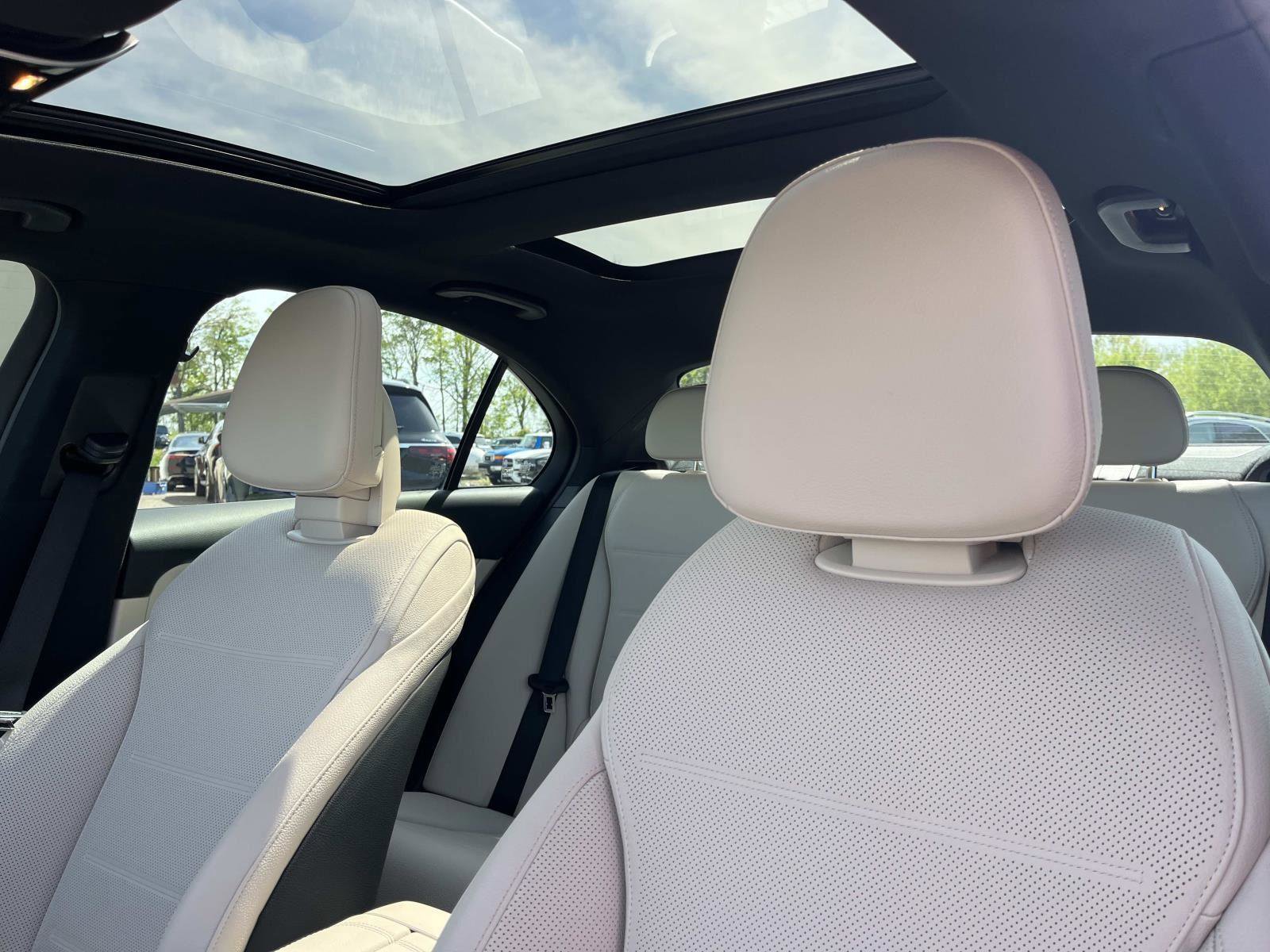 Certified 2025 Mercedes-Benz C 300 Sedan image 25