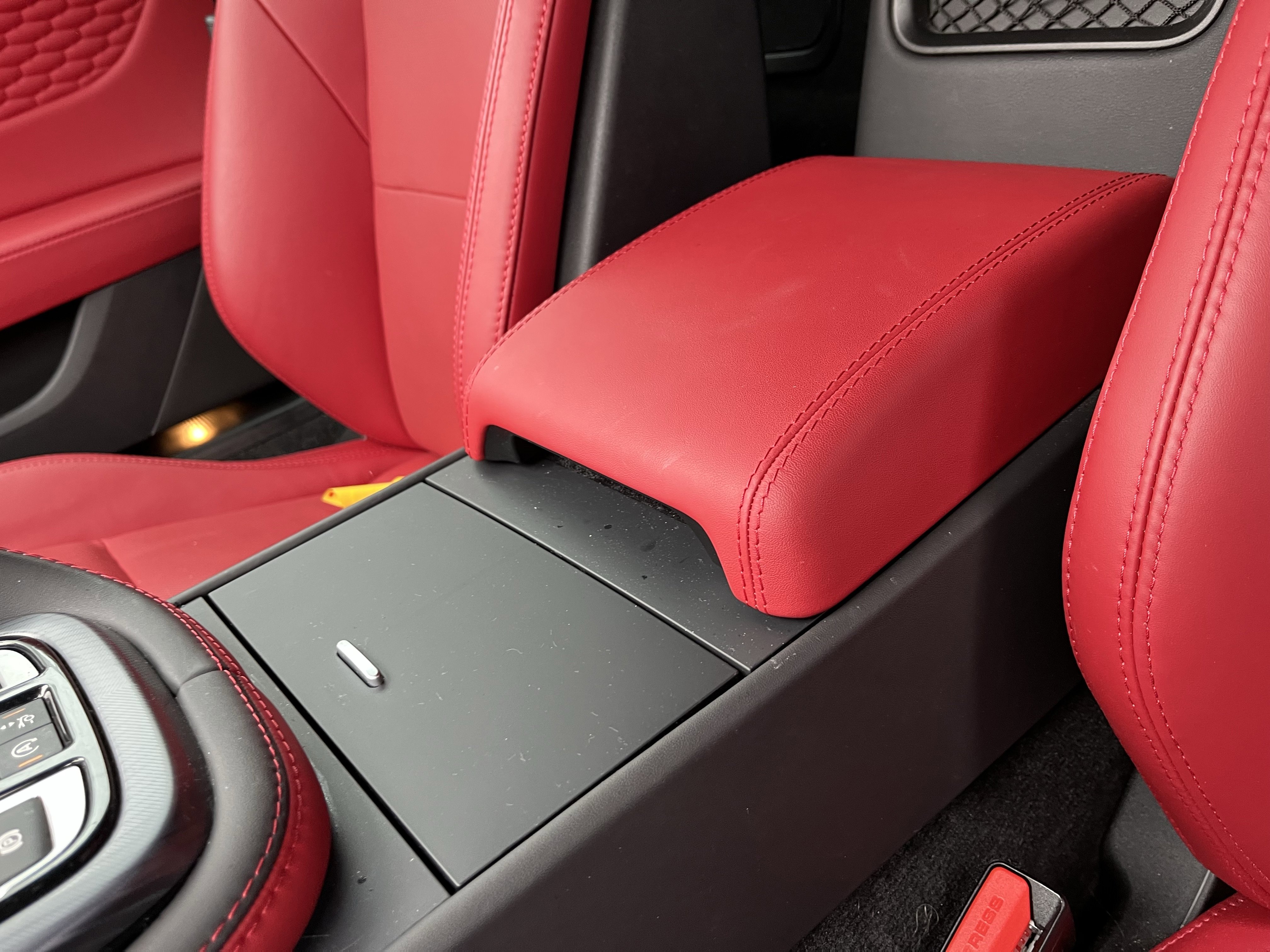 Used 2024 Jaguar F-TYPE R-Dynamic image 29