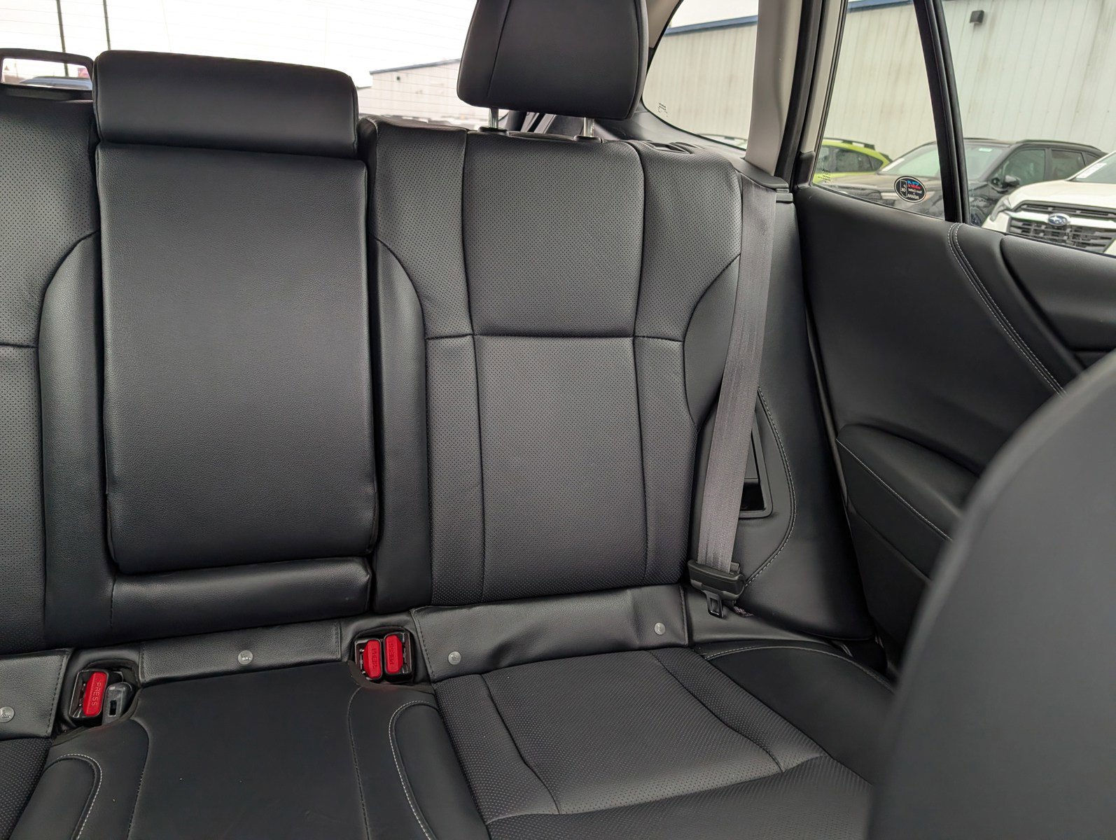 Used 2023 Subaru Outback Limited image 14