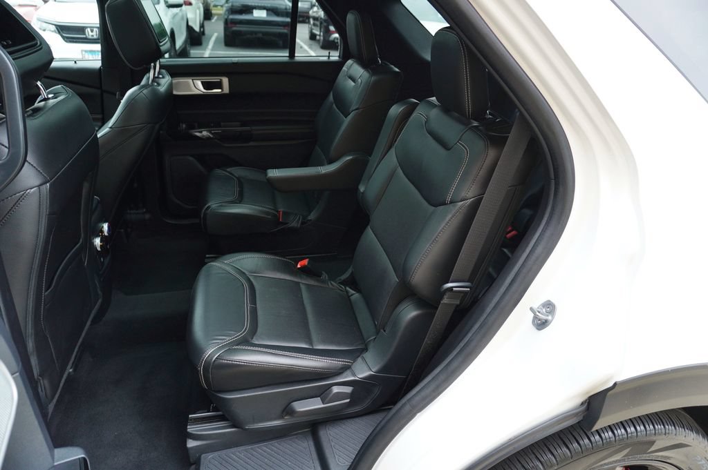 Used 2022 Ford Explorer ST w/ Equipment Group 401A AWD/4WD image 26