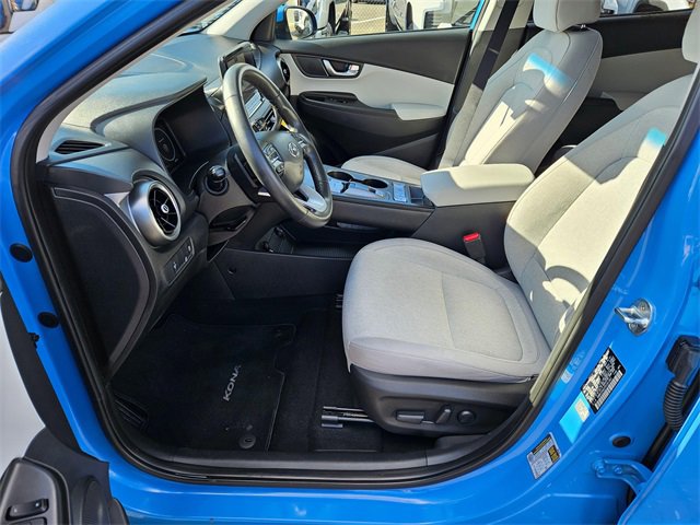 Used 2023 Hyundai Kona SEL image 12