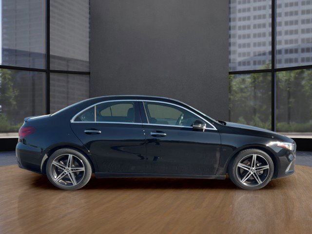 Used 2022 Mercedes-Benz A 220 image 6