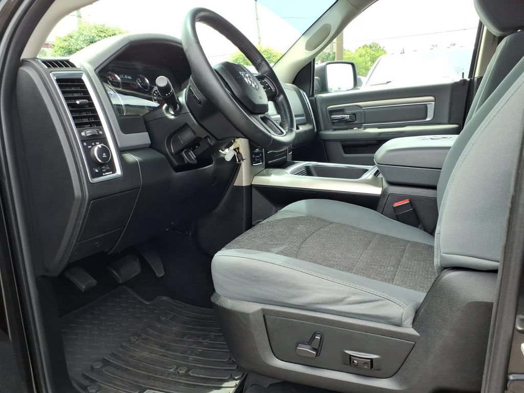 Used 2018 RAM 1500 Big Horn AWD/4WD image 12
