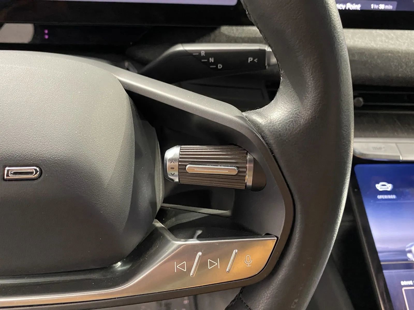 Used 2024 Lucid Air Pure image 16