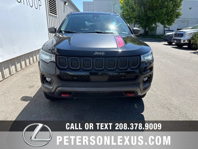 Used 2022 Jeep Compass Trailhawk AWD/4WD image 9