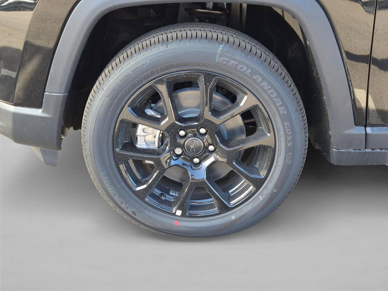 New 2026 Jeep Compass Latitude AWD/4WD image 10