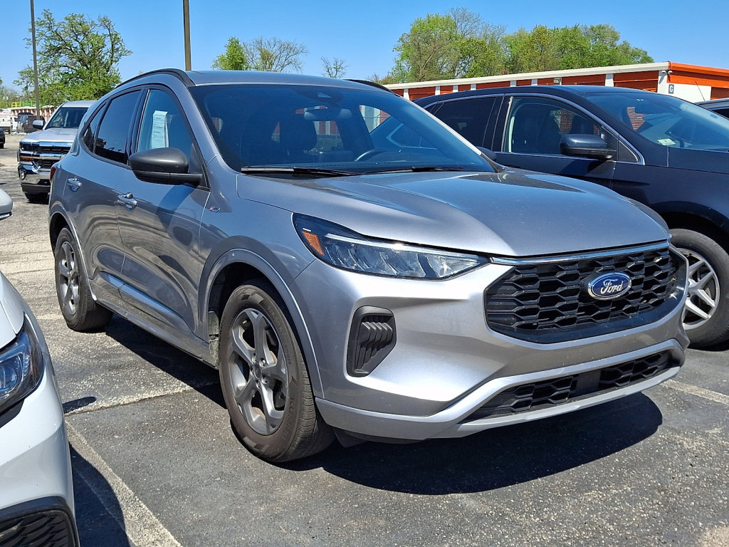 Used 2024 Ford Escape ST-Line FWD image 3
