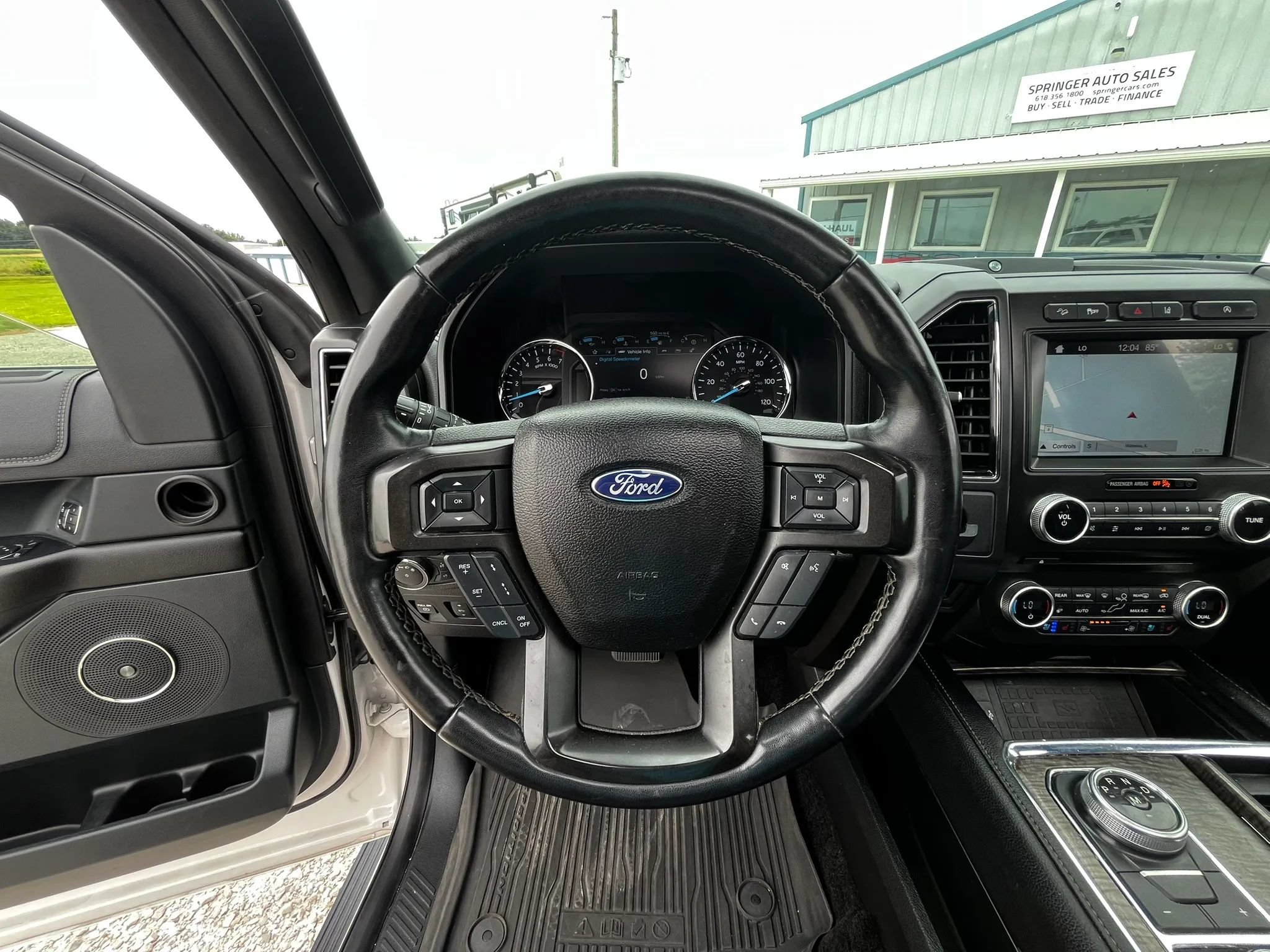 Used 2018 Ford Expedition Limited w/ Equipment Group 301A AWD/4WD image 21
