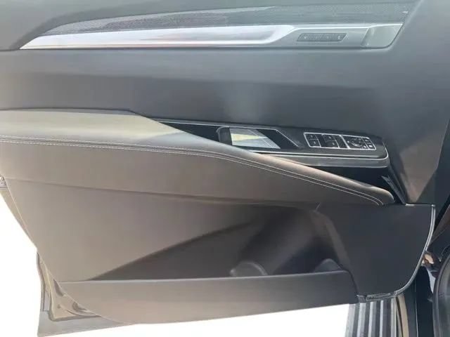 New 2026 Cadillac Escalade V AWD/4WD image 11