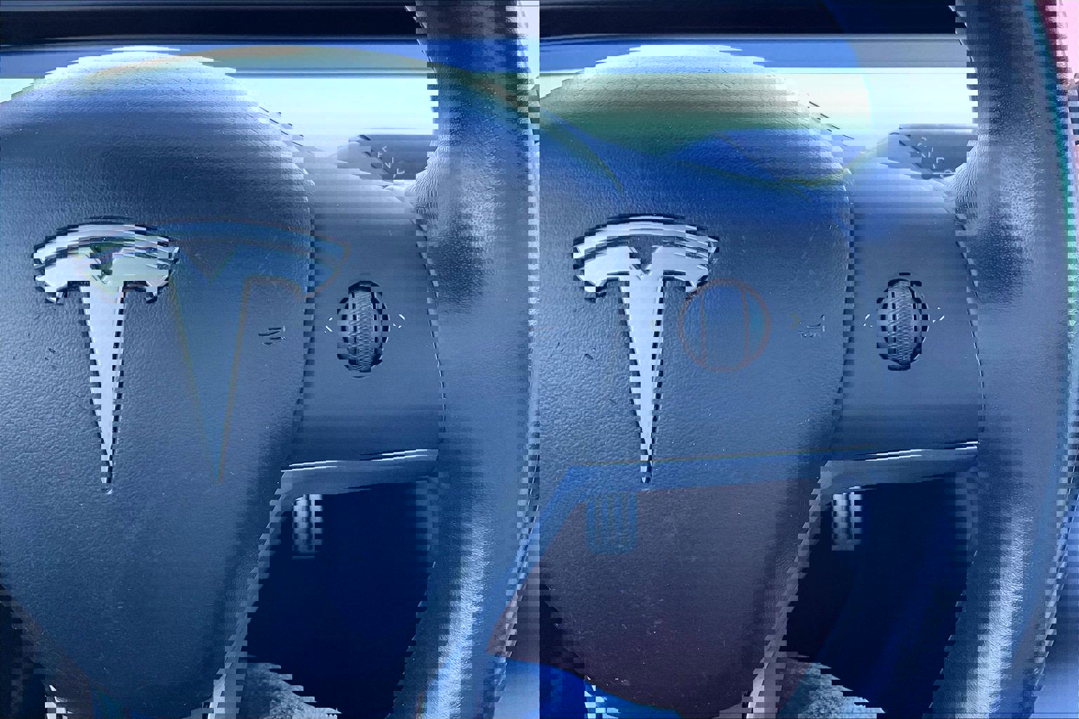 Used 2018 Tesla Model 3 Long Range image 19