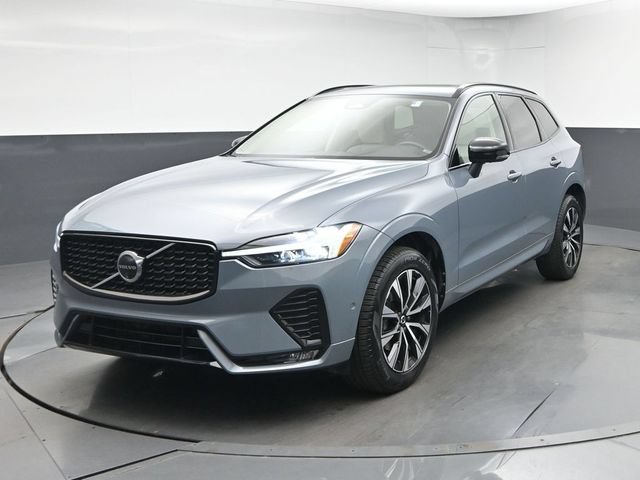 Used 2024 Volvo XC60 B5 Plus w/ Protection Package Premier AWD/4WD image 3