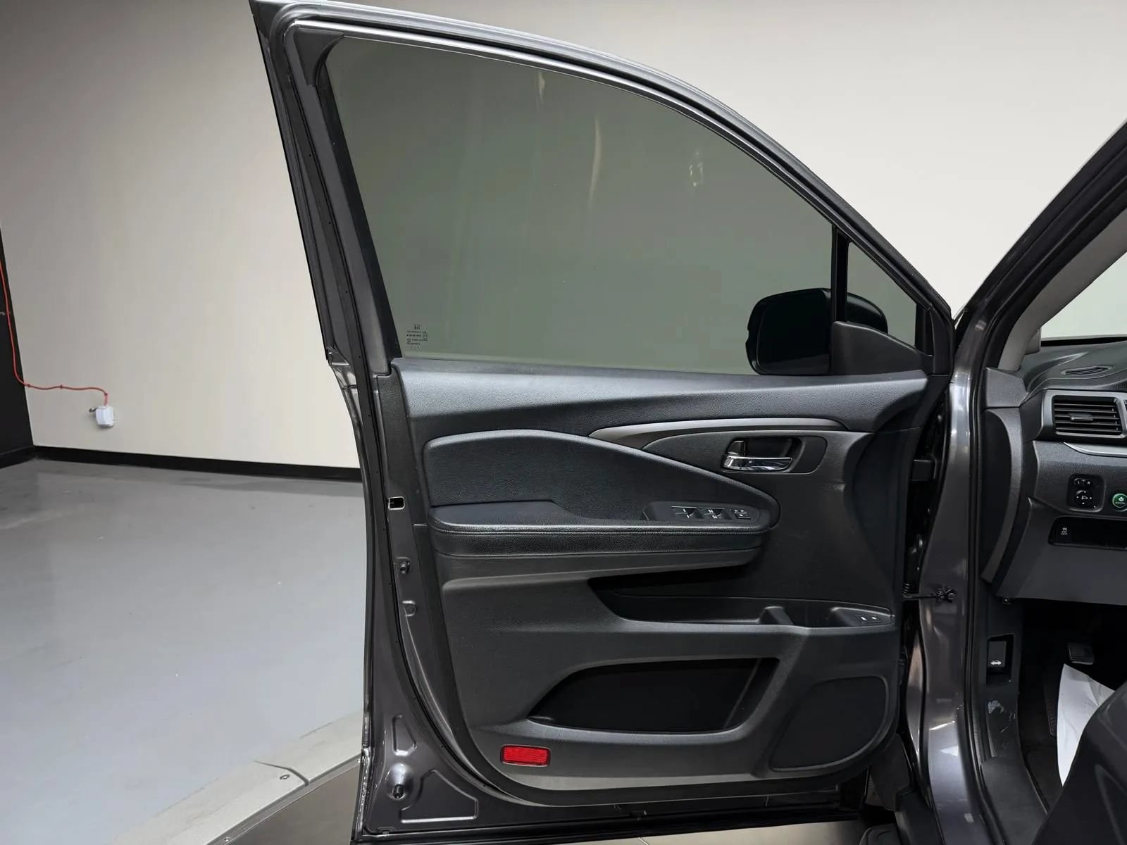 Used 2017 Honda Pilot EX-L image 26