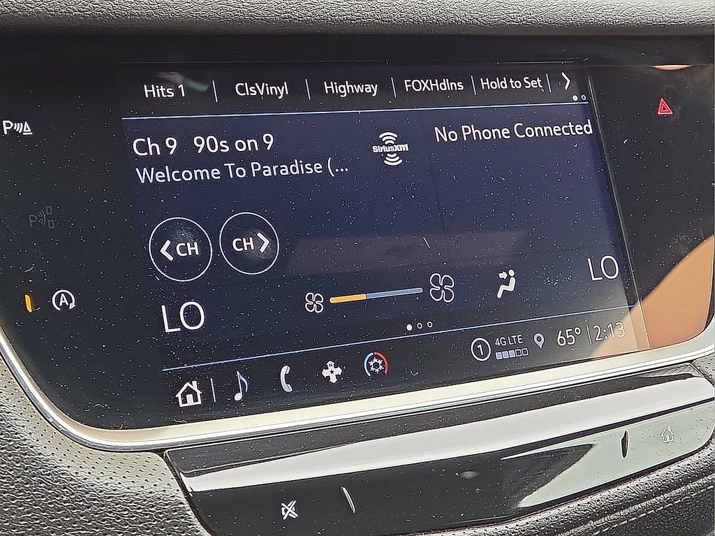 Used 2023 Cadillac XT5 Luxury w/ LPO, Floor Liner Package FWD image 28