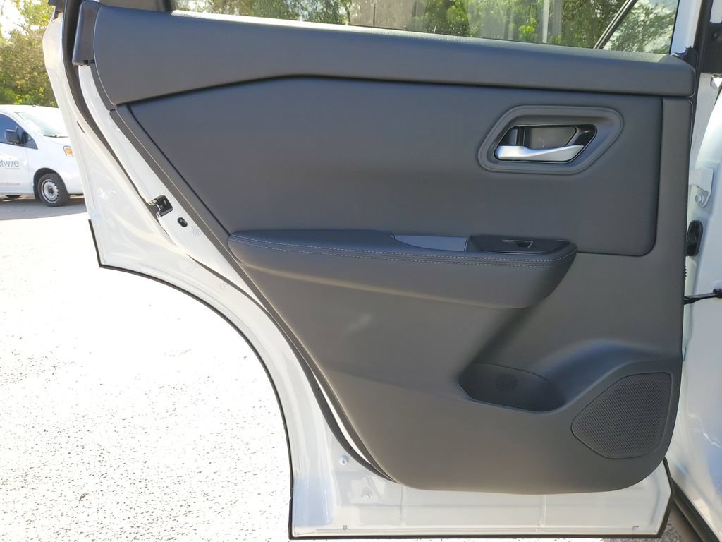 New 2026 Nissan Rogue SV w/ Cold Weather Package FWD image 17