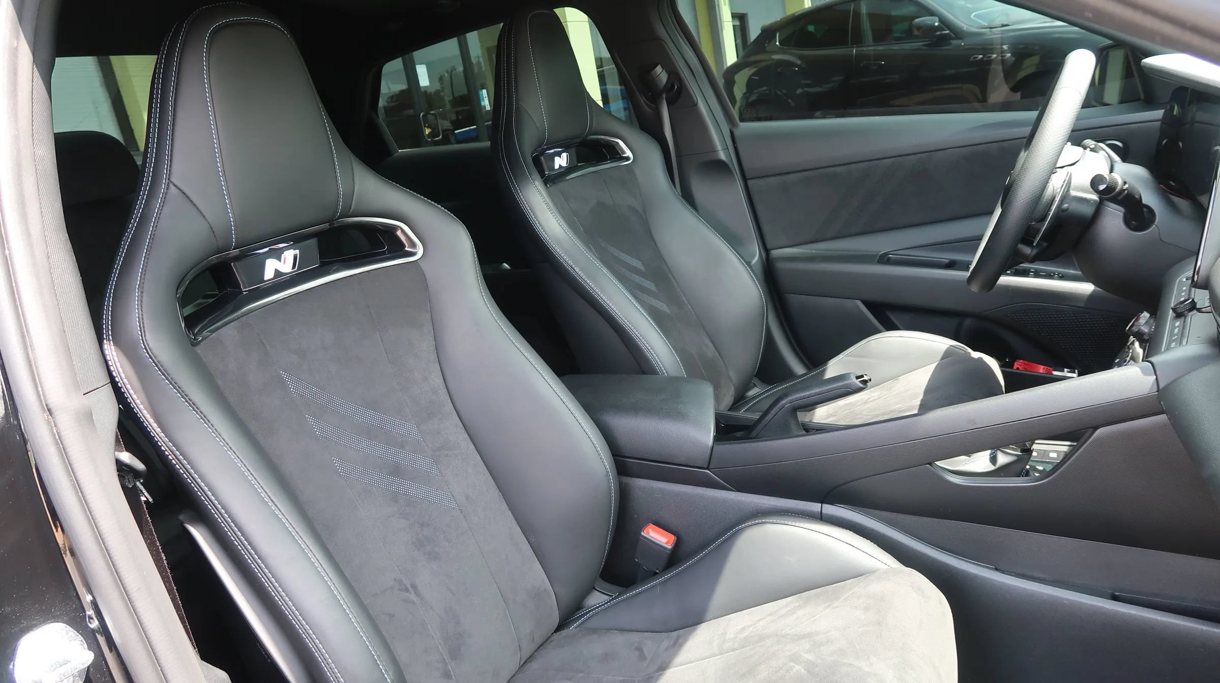 Used 2025 Hyundai Elantra N FWD image 27