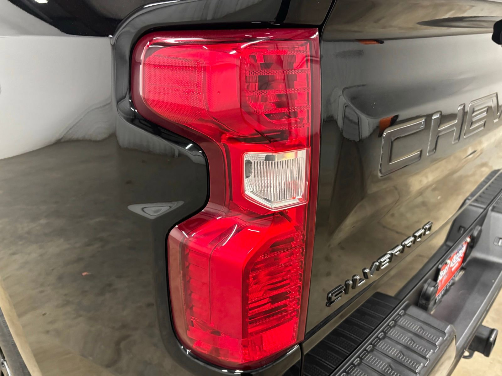 Used 2023 Chevrolet Silverado 1500 Custom w/ LPO, Dark Essentials Package RWD image 7