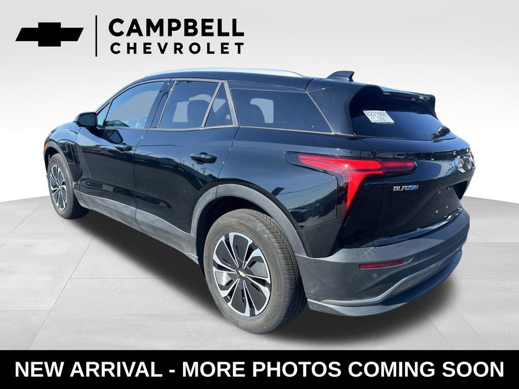 Used 2024 Chevrolet Blazer EV LT AWD/4WD image 3