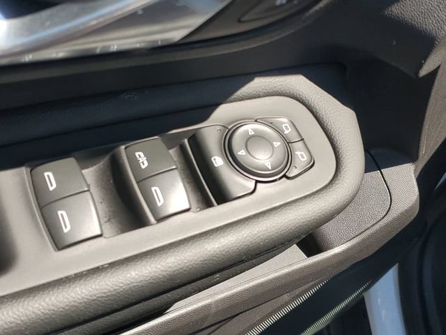 Certified 2024 GMC Terrain SLE w/ Driver Convenience Package FWD image 15