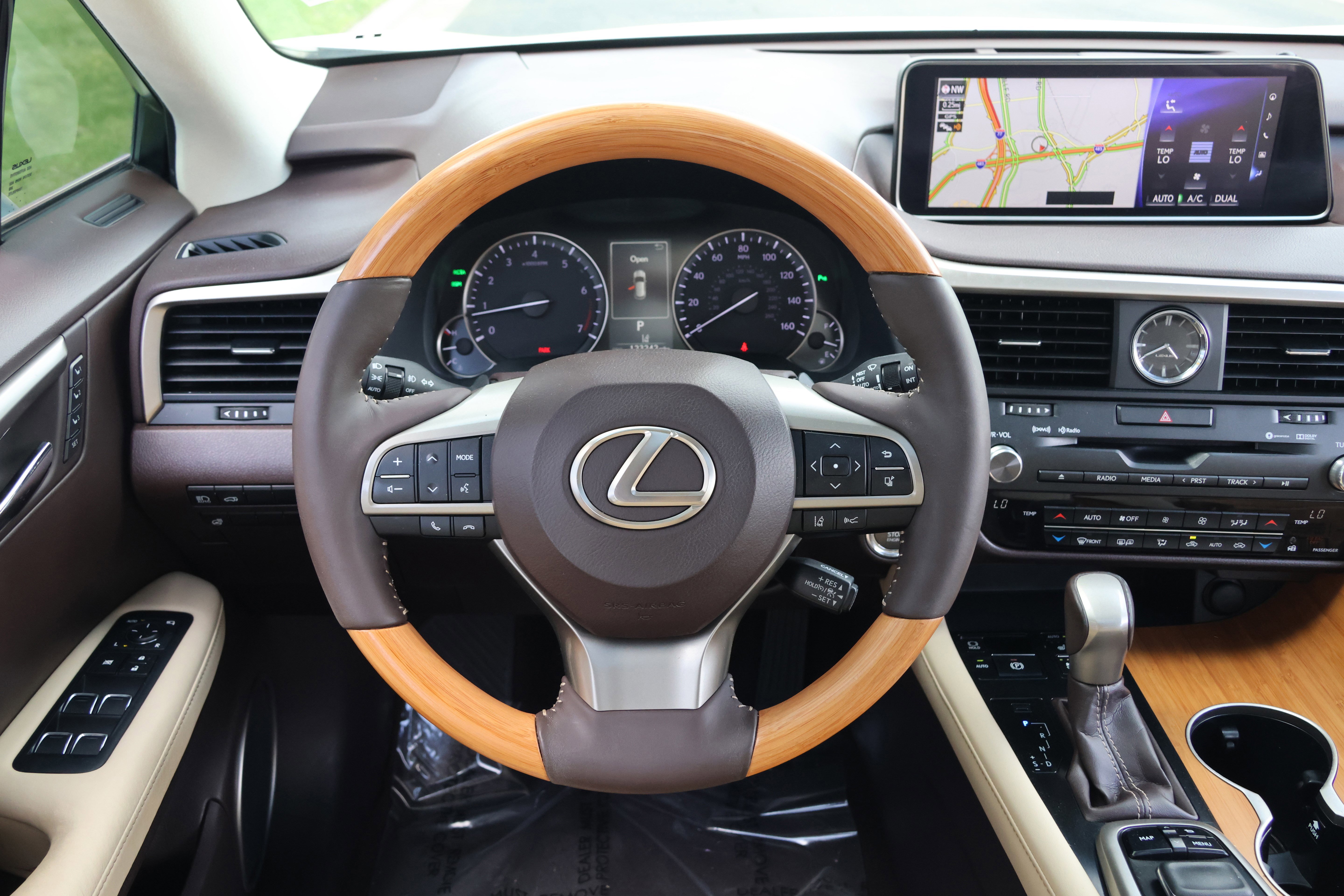 Used 2016 Lexus RX 350 AWD w/ Premium Package image 17