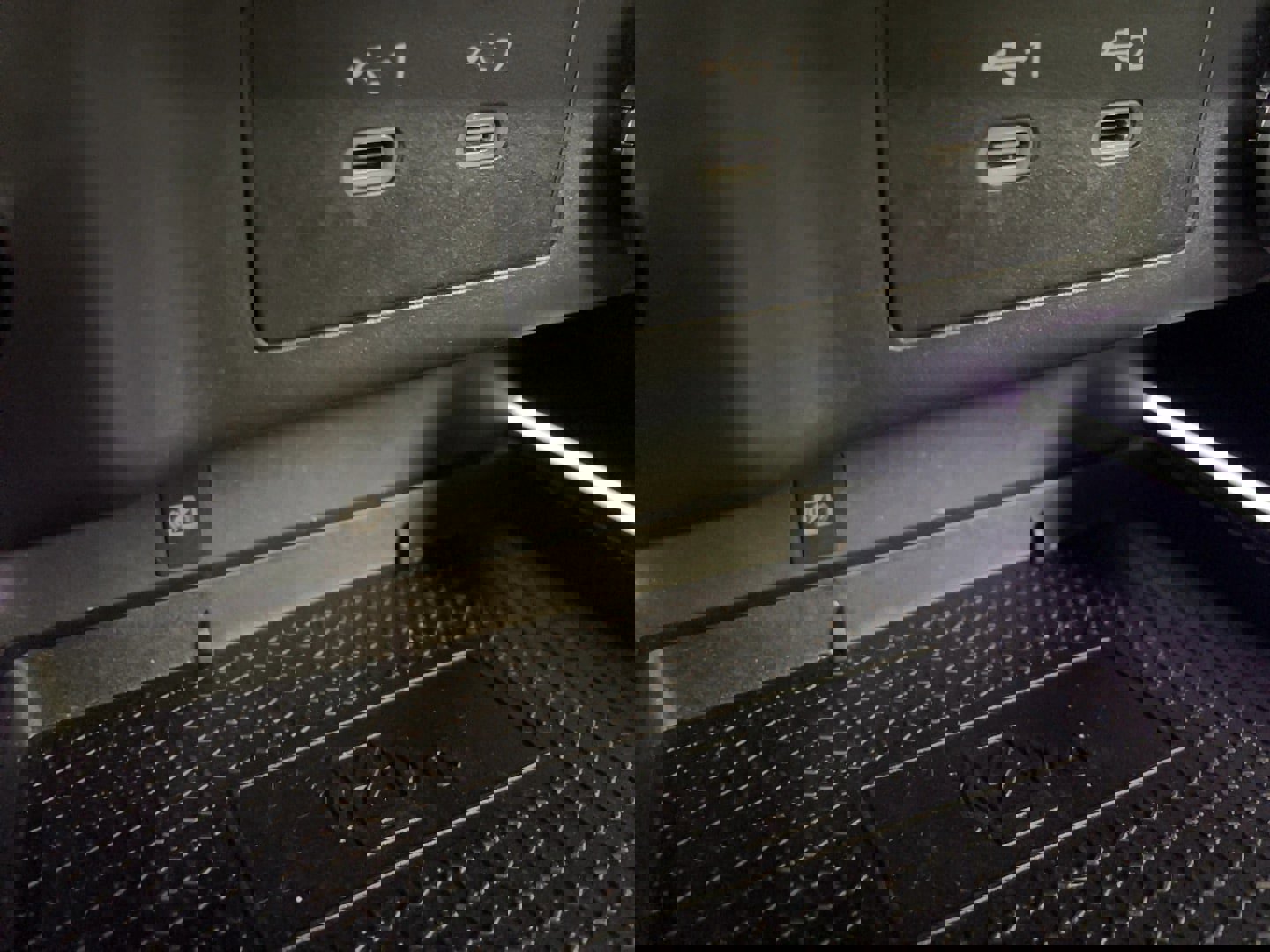 Used 2024 Nissan Rogue SL w/ SL Premium Package image 17