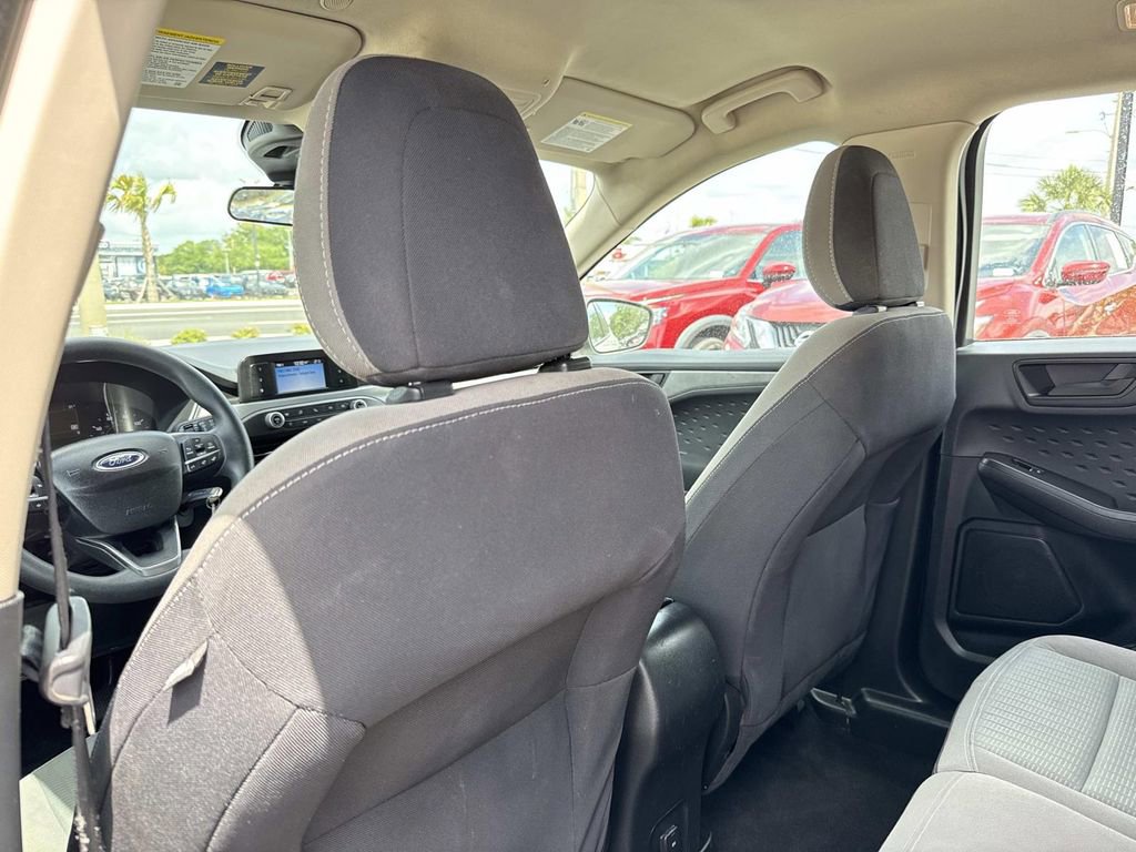 Used 2020 Ford Escape S image 12