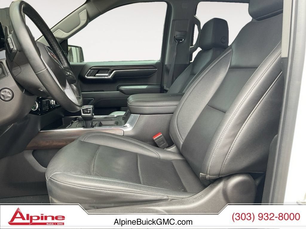 Used 2024 GMC Sierra 1500 SLT w/ SLT Premium Plus Package AWD/4WD image 9