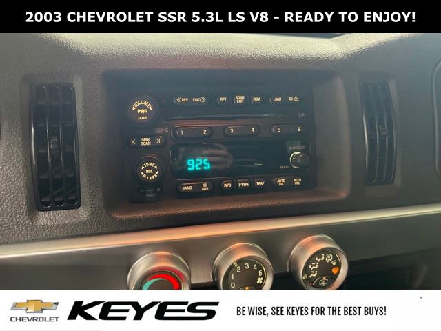 Used 2003 Chevrolet SSR w/ Preferred Equipment Group image 23